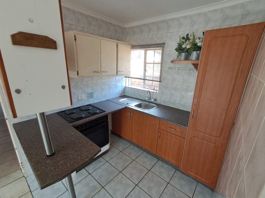 3 Bedroom Property for Sale in Safari Gardens North West